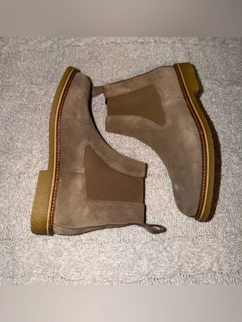 Men’s BOSS Kope Suede Chelsea Boots Hugo Boss Size EU 41 US 8 Quiet Luxury